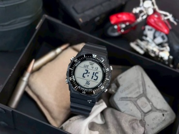 Кварцевые CASIO AE-1700H-1AVDF полимерный пластик