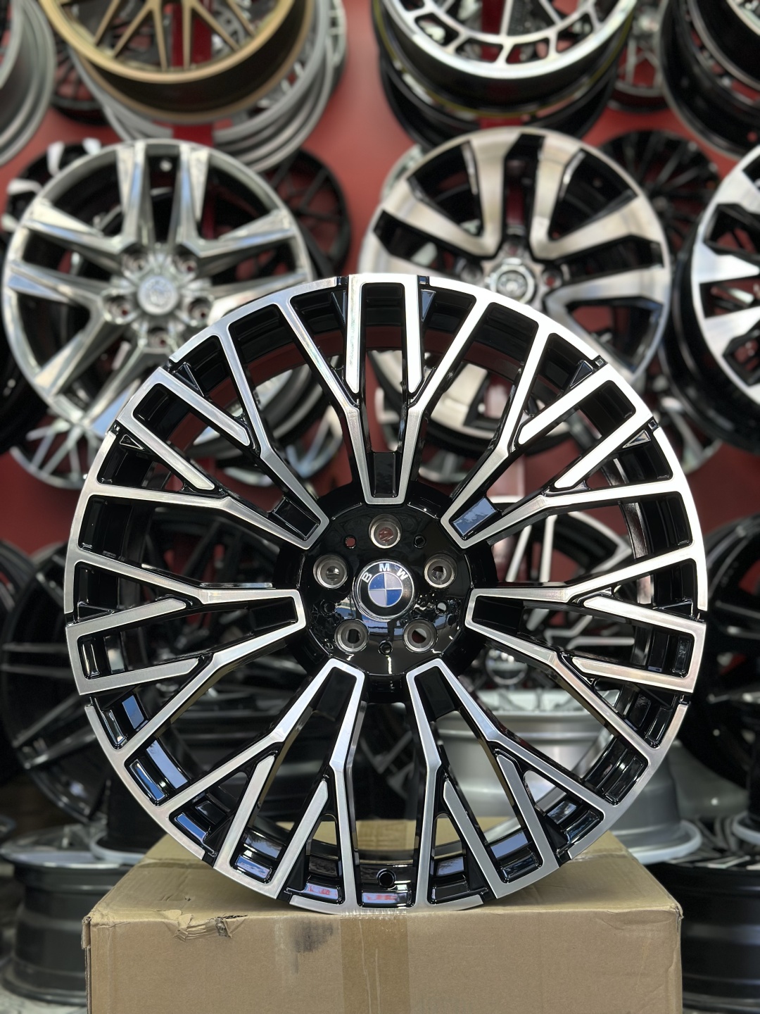 3с1111 9.5/10.5x22/5x112 D66.6 ET33.41 4 диска черный, серебристый