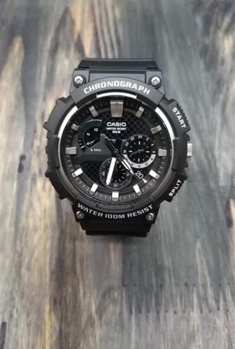 Кварцевые CASIO MCW-200H-1AVDF полимерный пластик