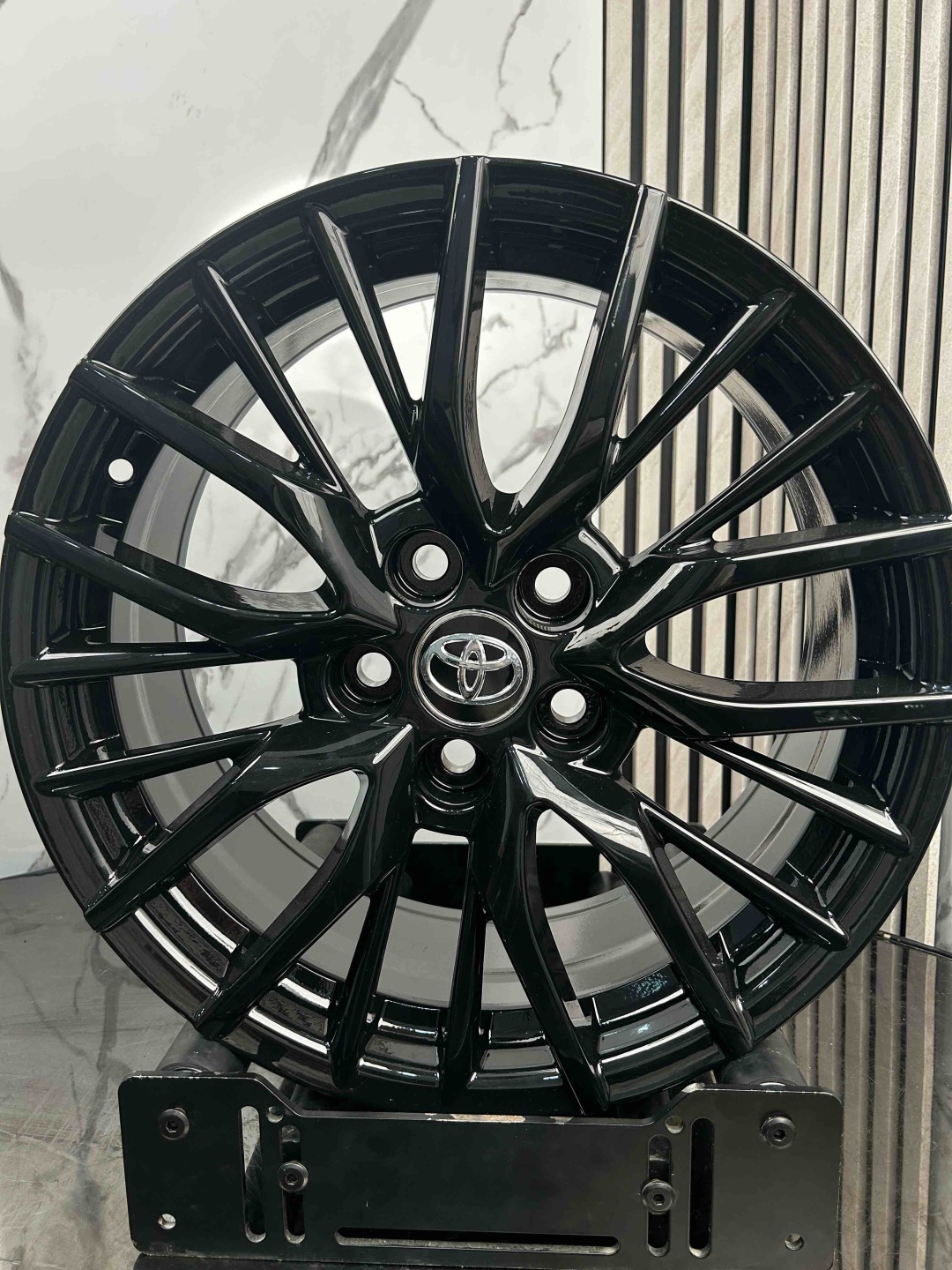 Top Grade EXPFBX047 7.5x17/5x114.3 D60.1 ET35 4 диска черный