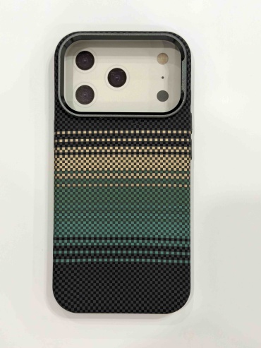 Чехол M MNS для Apple iPhone 17 Pro Max многоцветный