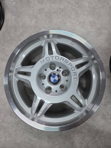 DRS Bmw Motorsport 7.5/8.5x17/5x120 D72.6 ET30.35 4 диска серебристый