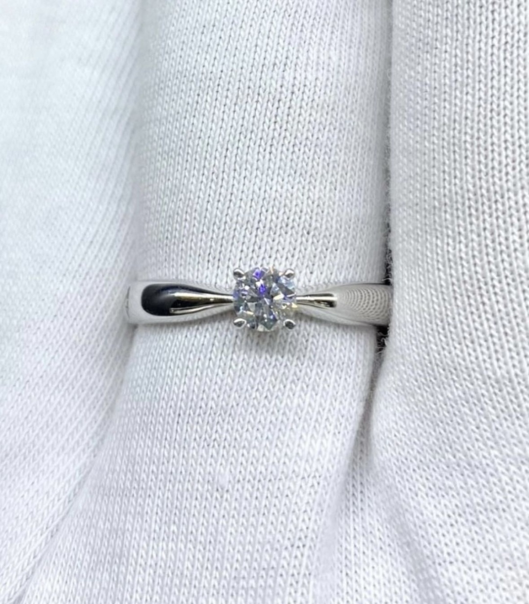 Золото России 922Бр размер 16.5 вес 1.5 г золото, бриллиант