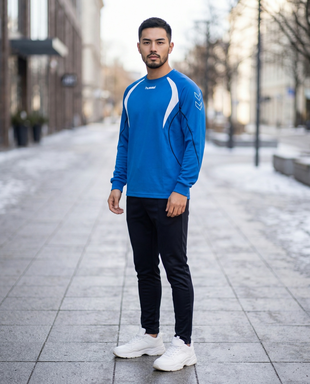 Спортивный костюм Hummel голубой, темно-синий
