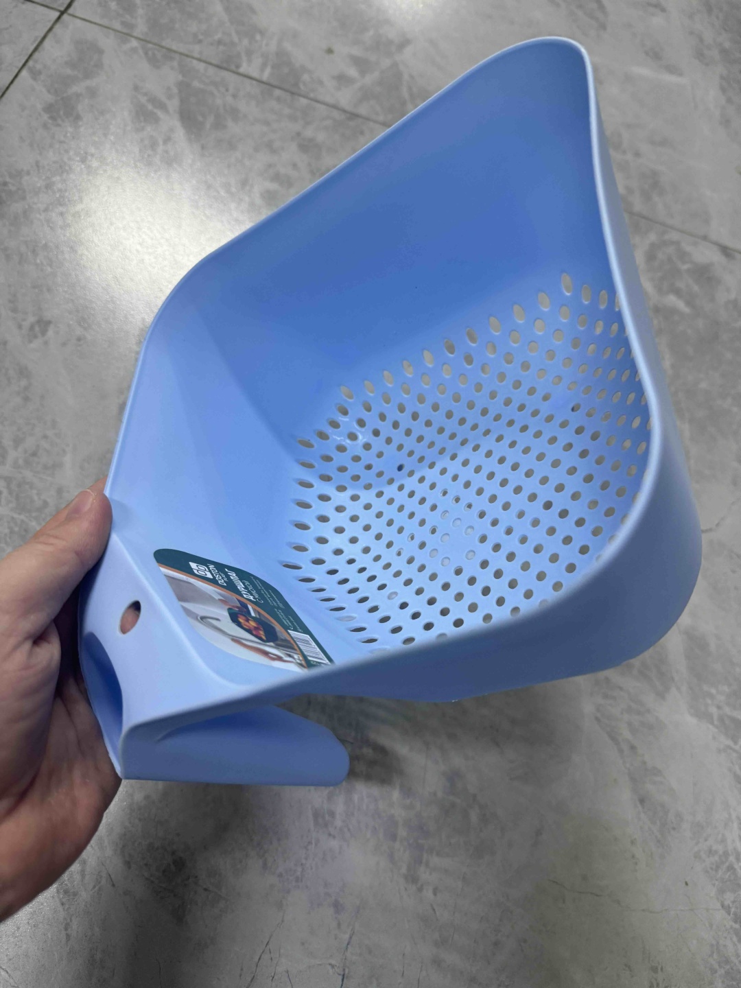 Миска-дуршлаг Doston plast 64347 16 см пластик, 2 л 1 шт