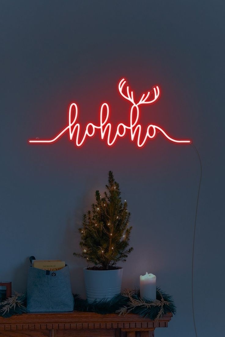 Неоновая вывеска настольный New year, красный