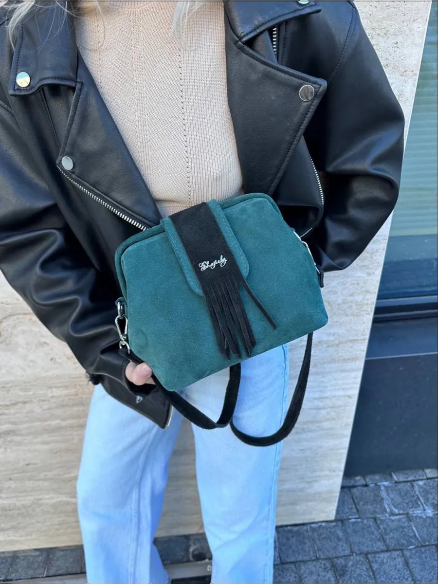 Саквояж Shapely bags натуральная кожа черный 3.8 л
