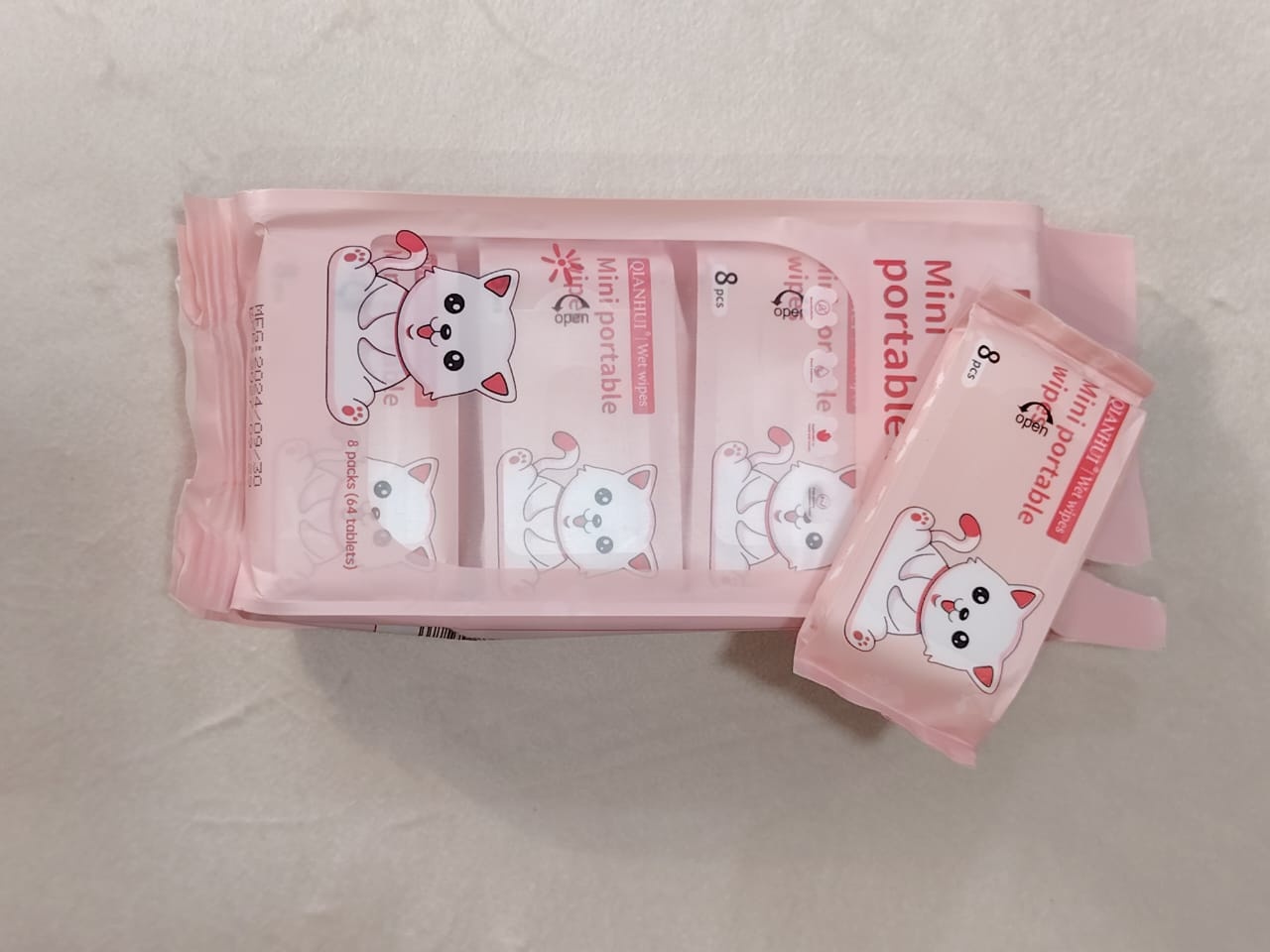 Влажные салфетки Qianhui mini portable wipes 64 шт
