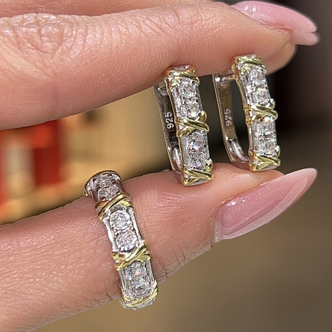 Ipekyolu Jewellery 453AY вес 5 г серебро, фианит