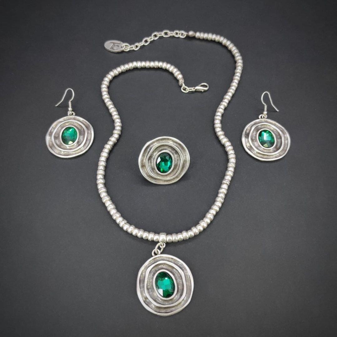 TOMIRIS COLLECTION медицинская сталь, стекло