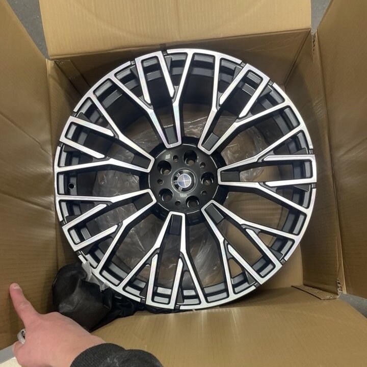 Rainbow BMW 9/10.5x20/5x120 D74.1 ET40.37 4 диска серебристый, серый