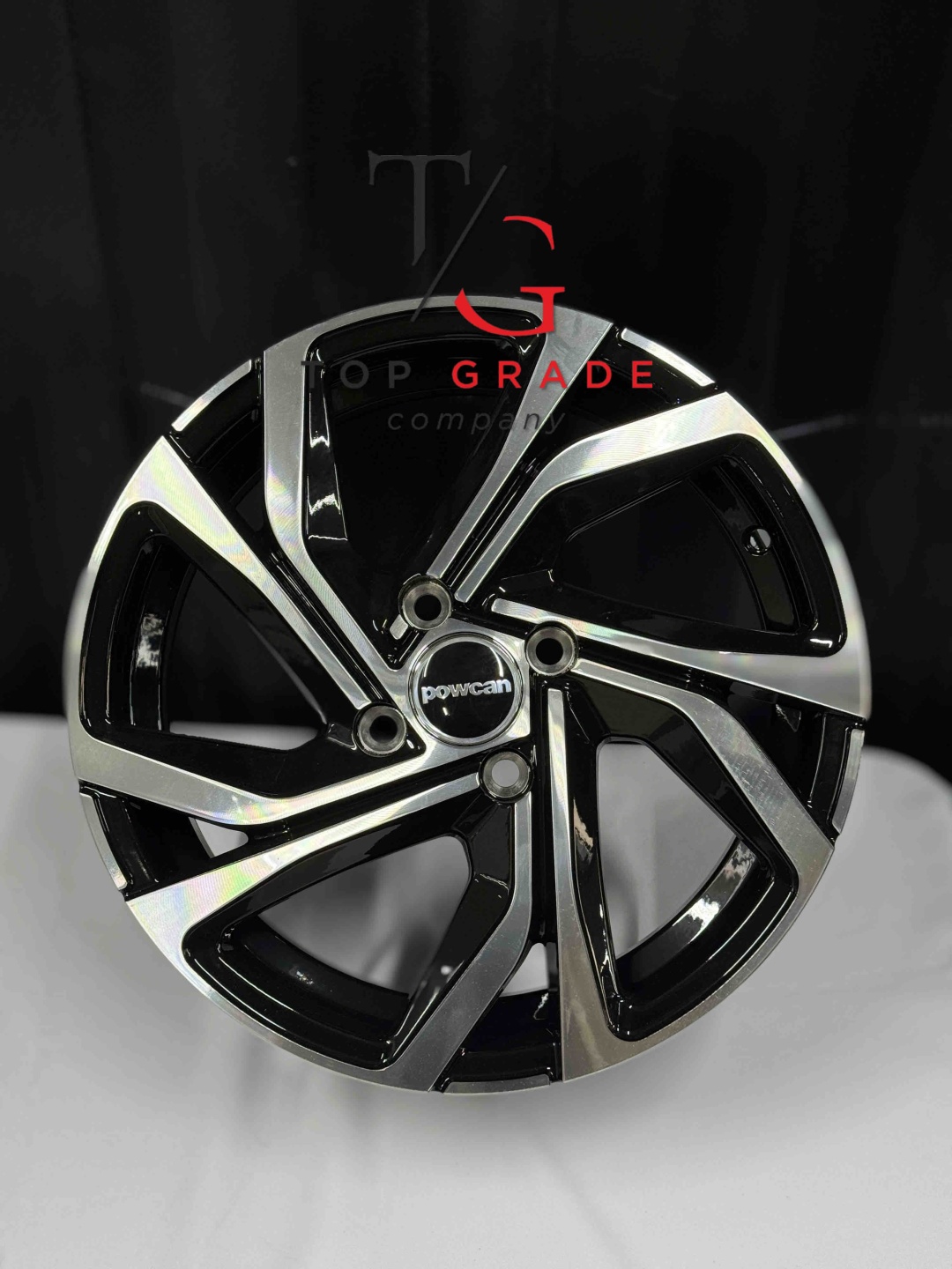 Top Grade Top grade0056 7.5x15/4x100 D67.1 ET35 4 диска черный, серебристый
