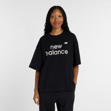 Футболка New Balance черный