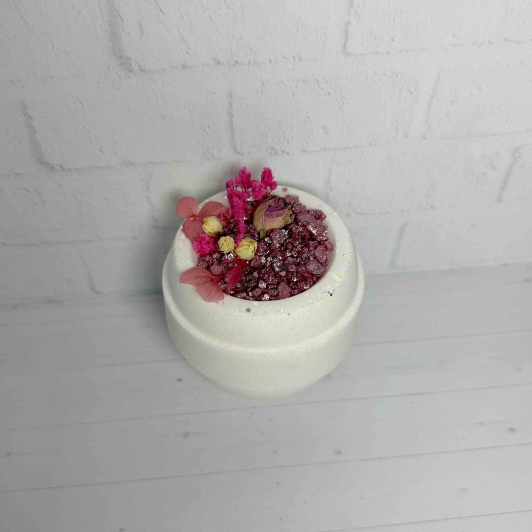 Bath_cosmetics_kz Чаша белая с розовой солью бомбочка 195 г