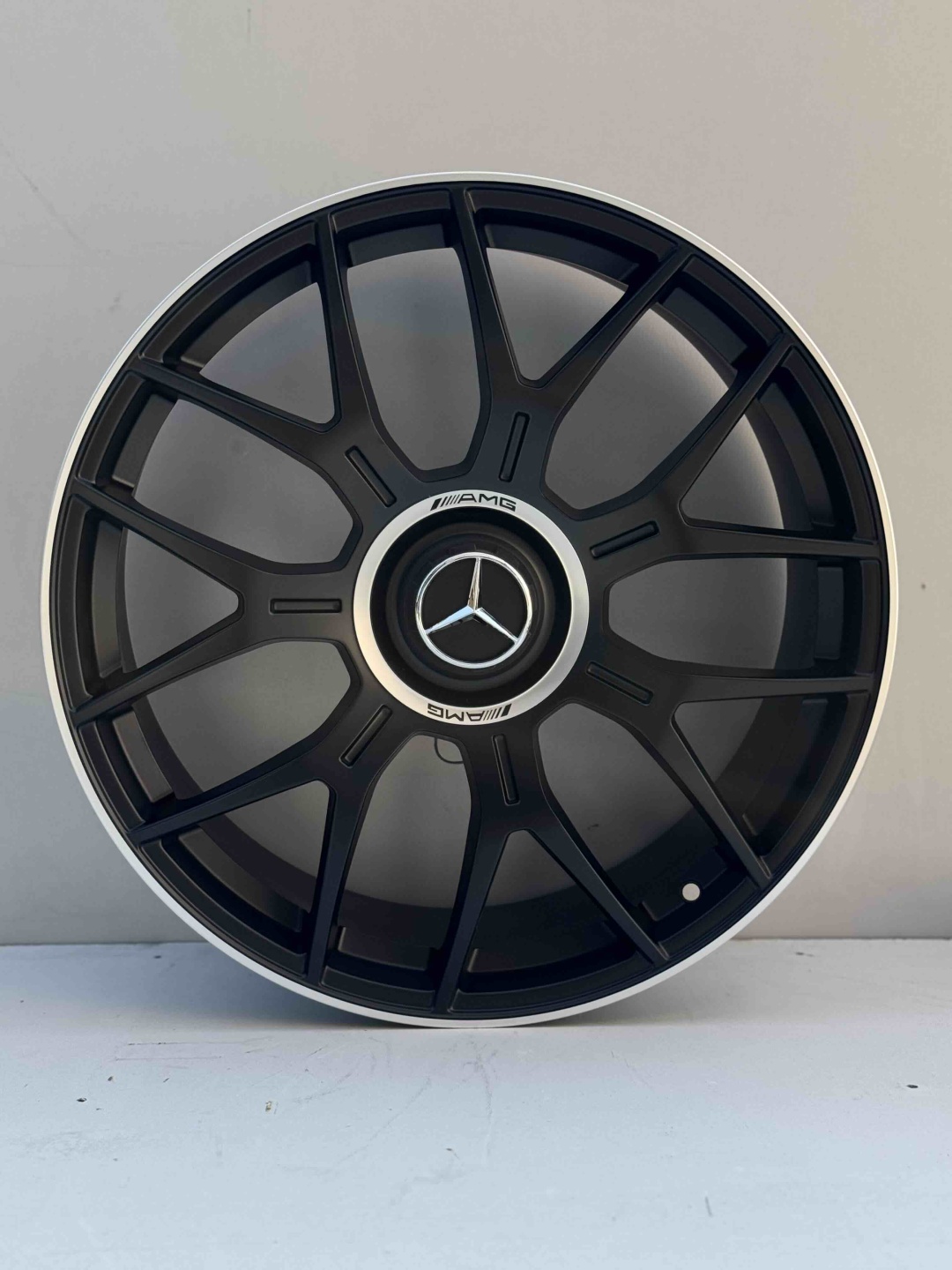 Mercedes-Benz fbx184 t/g 8.5/9.5x20/5x112 D66.56 ET38.42 4 диска черный, серебристый