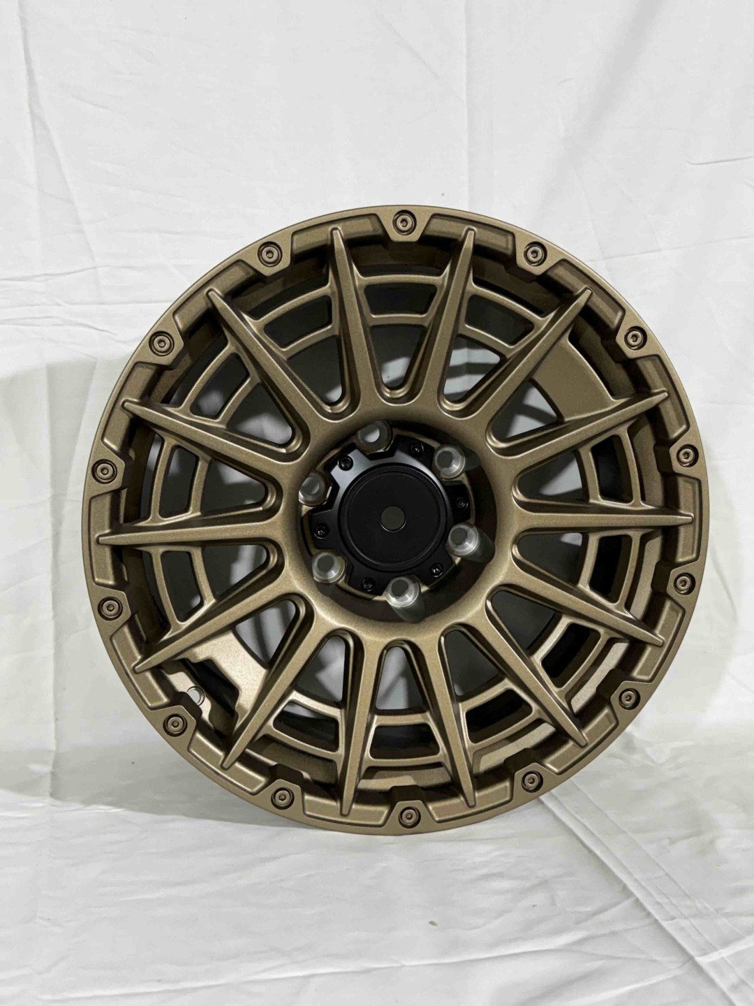 Auher XF055 8.5x17/6x139.7 D110.1 ET0 4 диска бронзовый