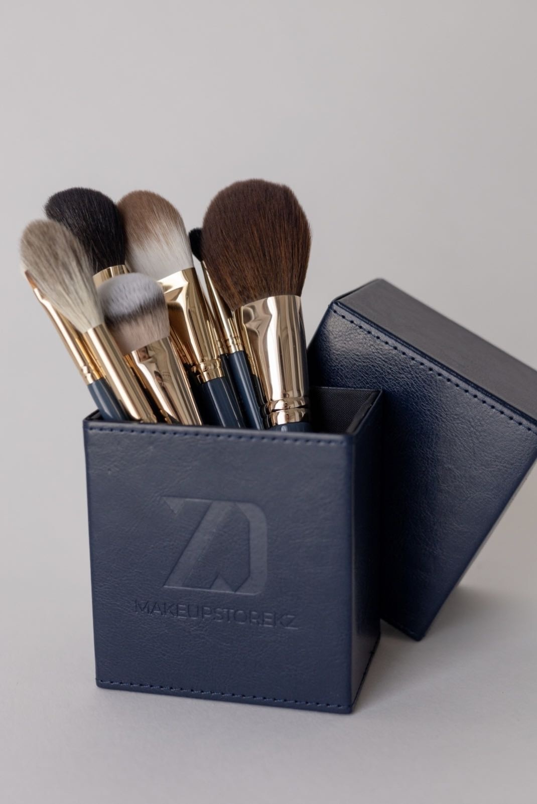 MAKEUPSTOREKZ Набор кистей Makeupstorekz Blue Collection Blue Set синий 14 шт 14