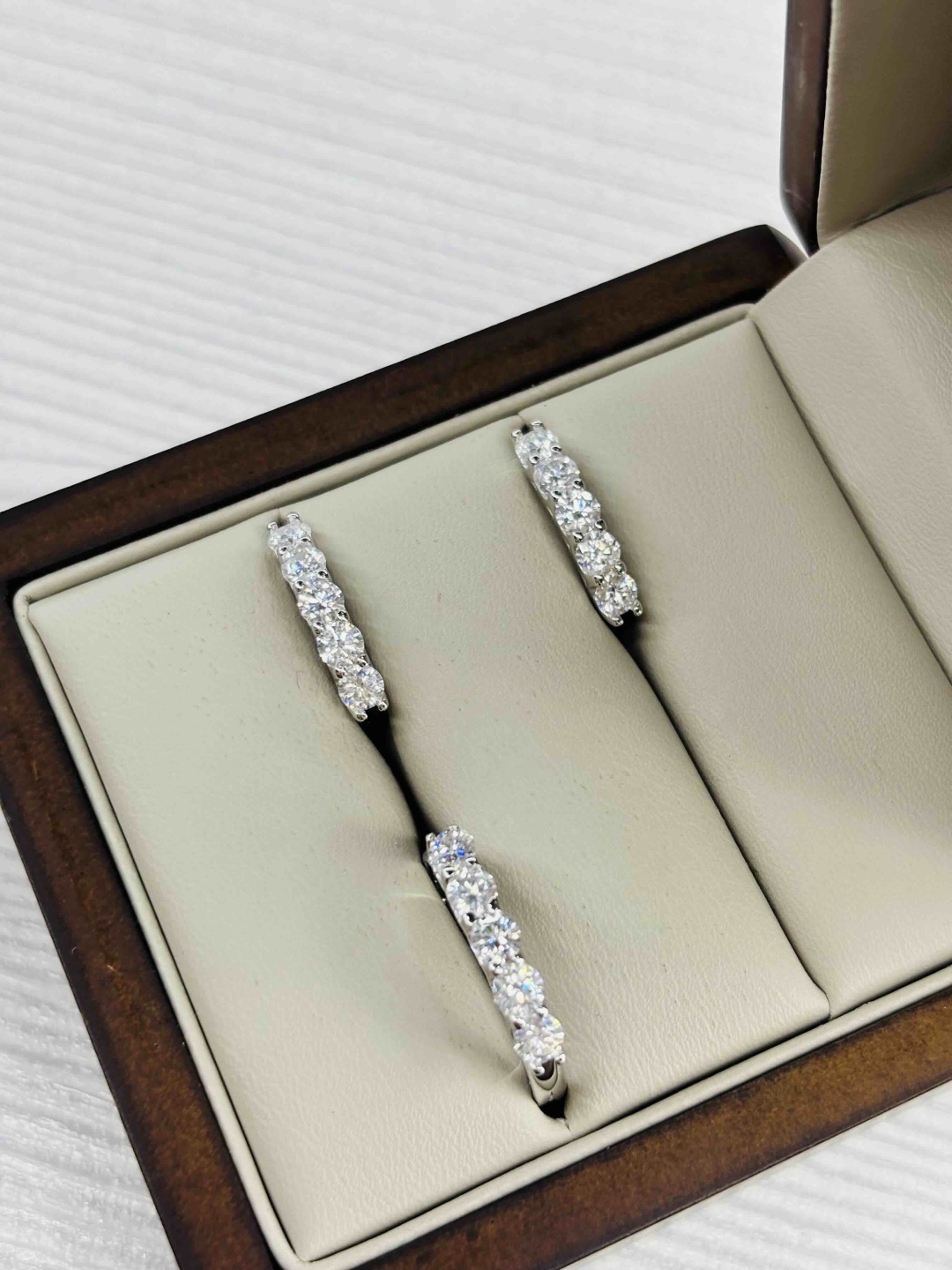 Exclusive S.456 вес 5.9 г серебро, муассанит