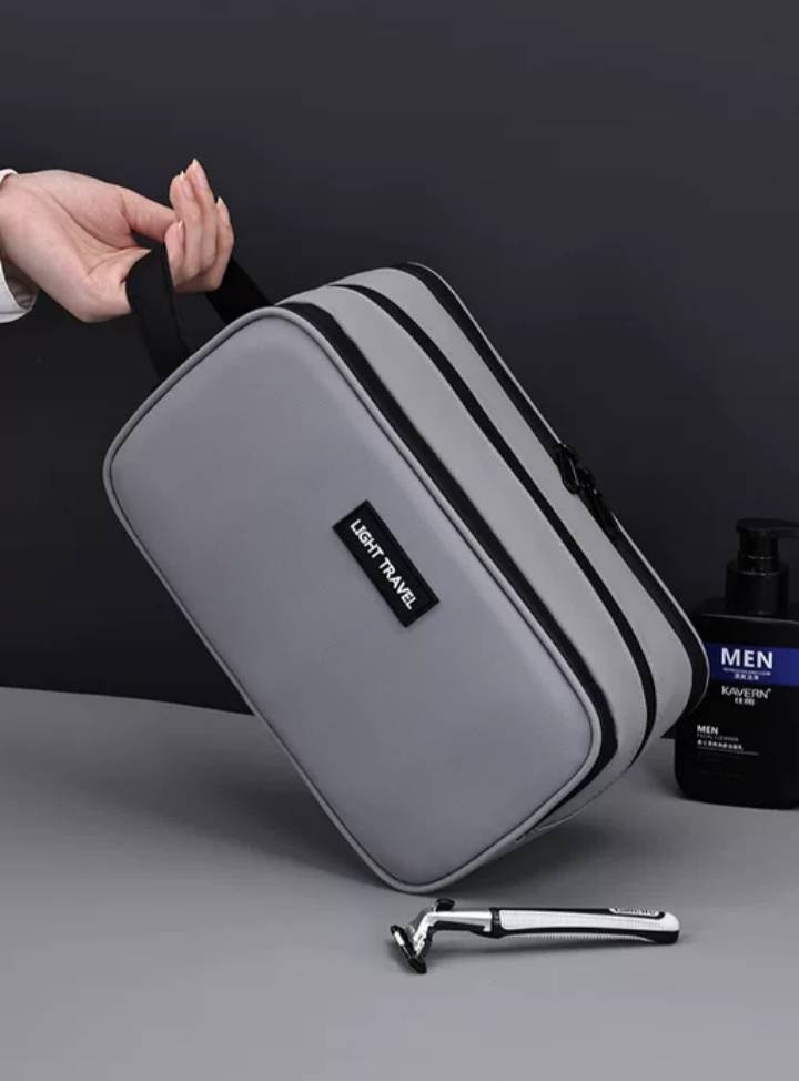 Косметичка полиуретан серый 14.5X26 см