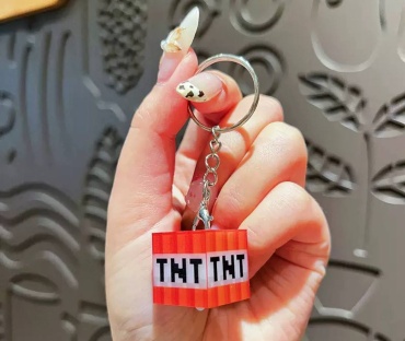 Брелок TNT 20мм пластик 1 шт