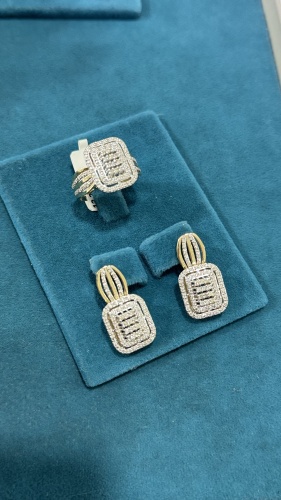 Graf Gold 995126079 вес 12.28 г золото, бриллиант