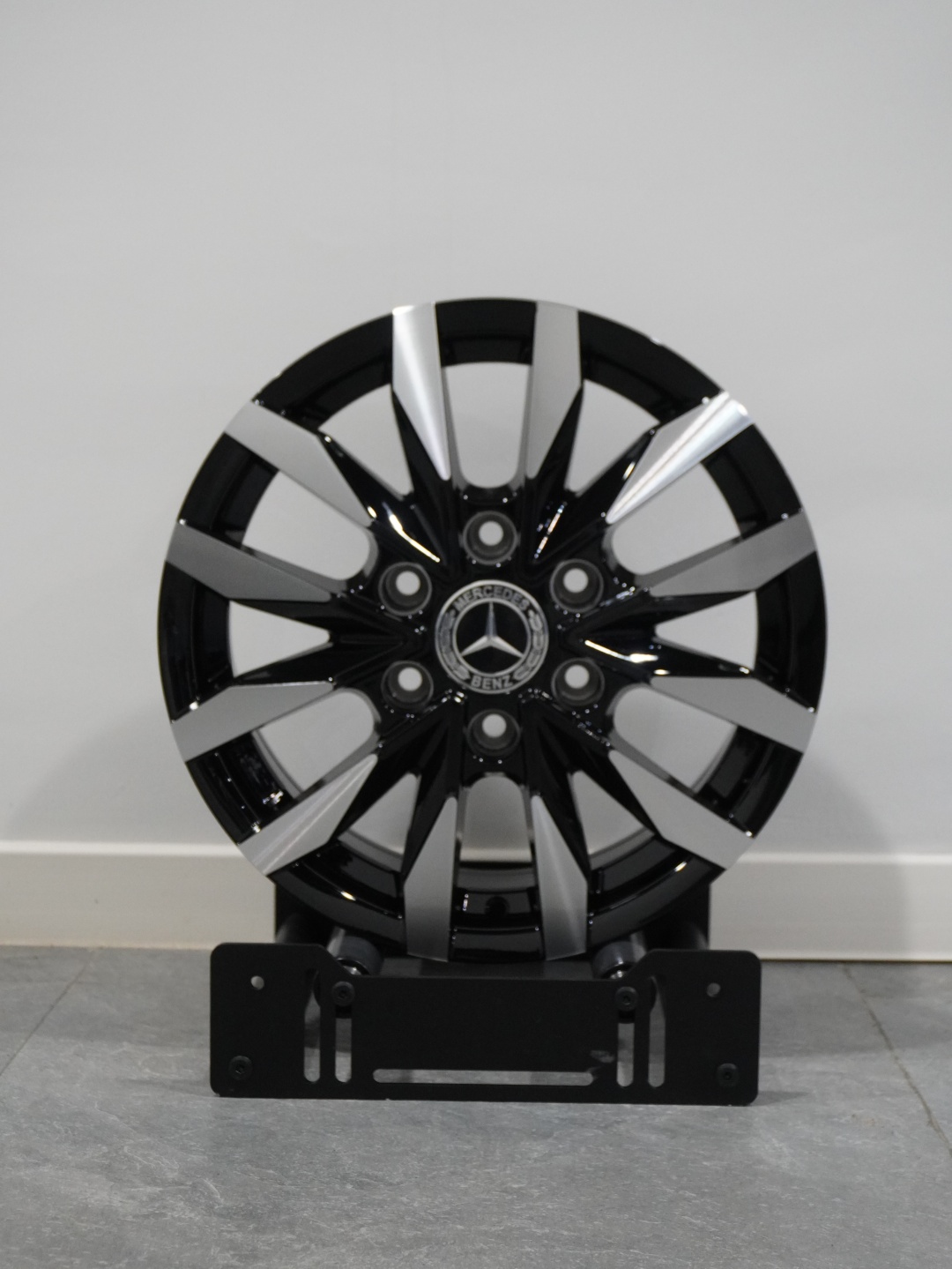 PDW TURONE 7x16/6x130 D84.1 ET55 4 диска черный, серебристый