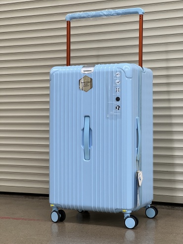Чемодан Longstar pc-004 поликарбонат 110 л голубой