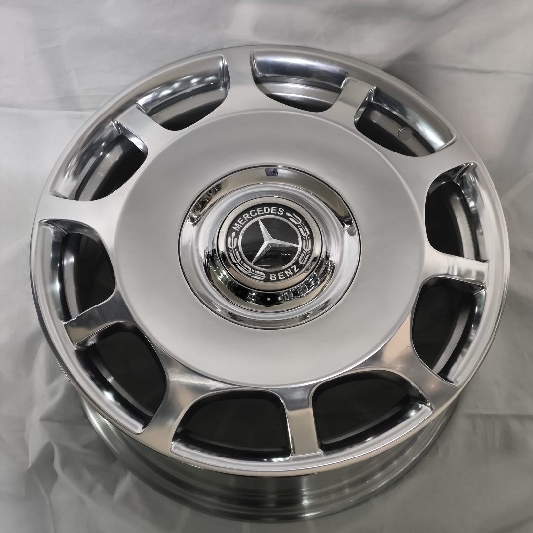 Wheels 007 7.5x17/5x112 D66.6 ET35 4 диска серебристый