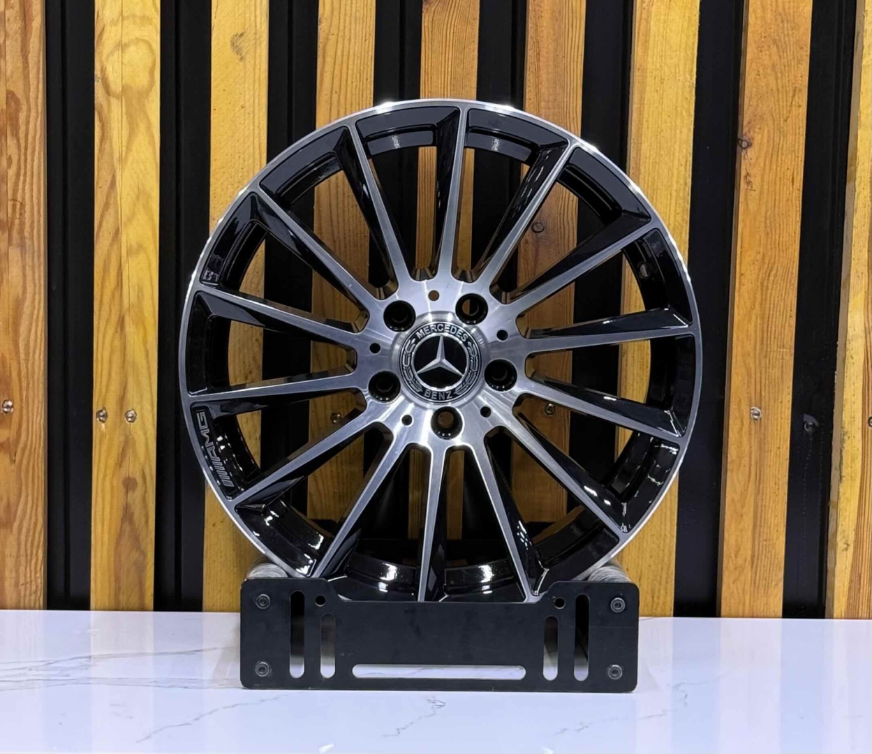 AvtoStyle 836 8x17/5x112 D66.6 ET35 4 диска черный, серебристый