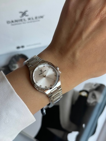 Кварцевые Daniel Klein DK.SAKS0432.N6795 нержавеющая сталь