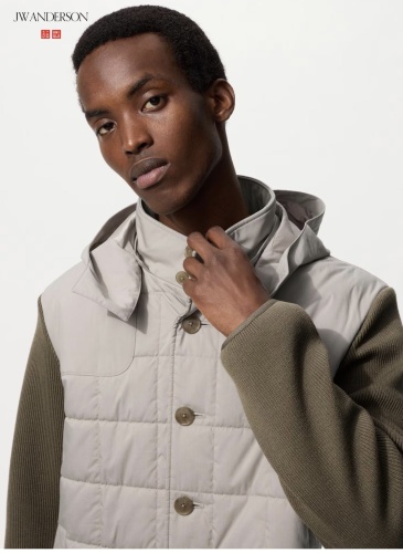 Демисезонная куртка Uniqlo бежевый