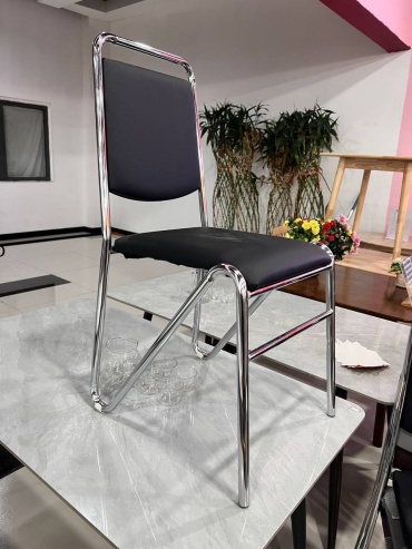 Стул VERSAL Сherry, 91x41x38 см, черный 1 шт.