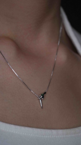Колье Sterling Silver 4685 длина 45 см вес 6 г серебро, цаворит