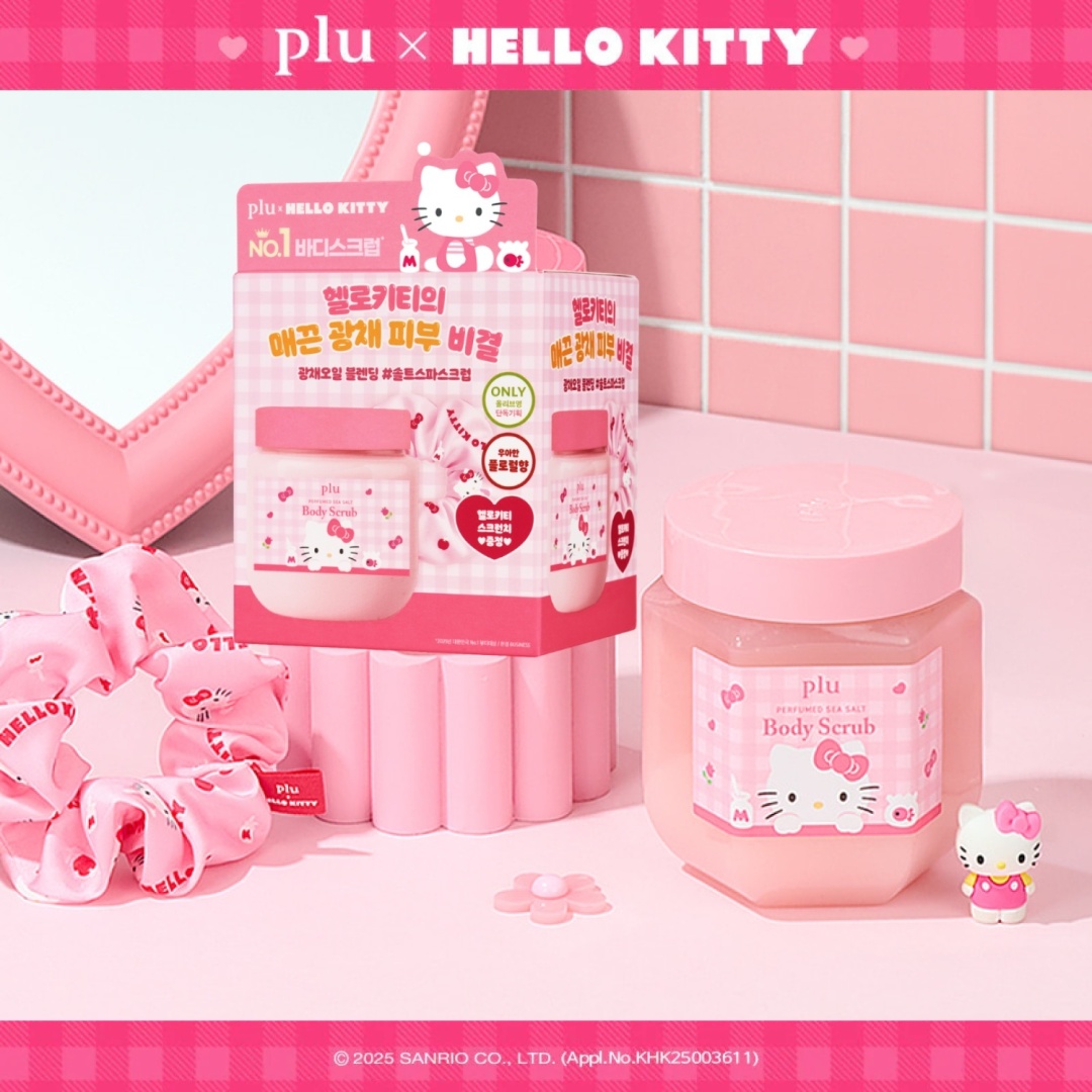 Plu скраб PLU x HELLO KITTY Perfumed Sea Salt Body Scrub Woody Floral для тела 600 г