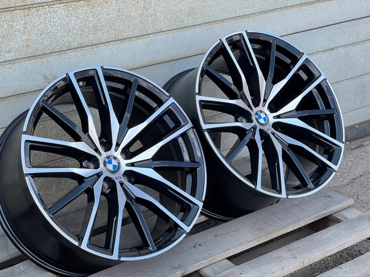 Bmw-742m-h3075f 9/10.5x20/5x112 D66.5 ET35 4 диска черный, серебристый, графит