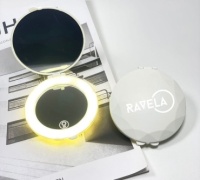 Ravela зеркало карманное 8.5