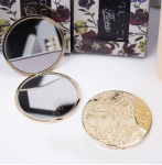 Зеркало карманное Высота 1 см, ширина 7,5 см