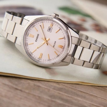 Кварцевые CASIO Watch Original-1302D-7A2 нержавеющая сталь