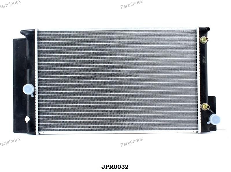 JD радиатор основной JPR0032