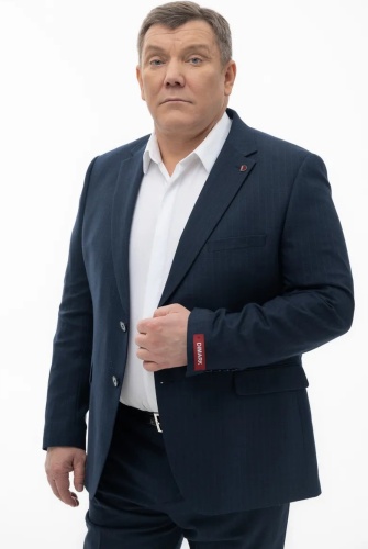 Мужской костюм синий