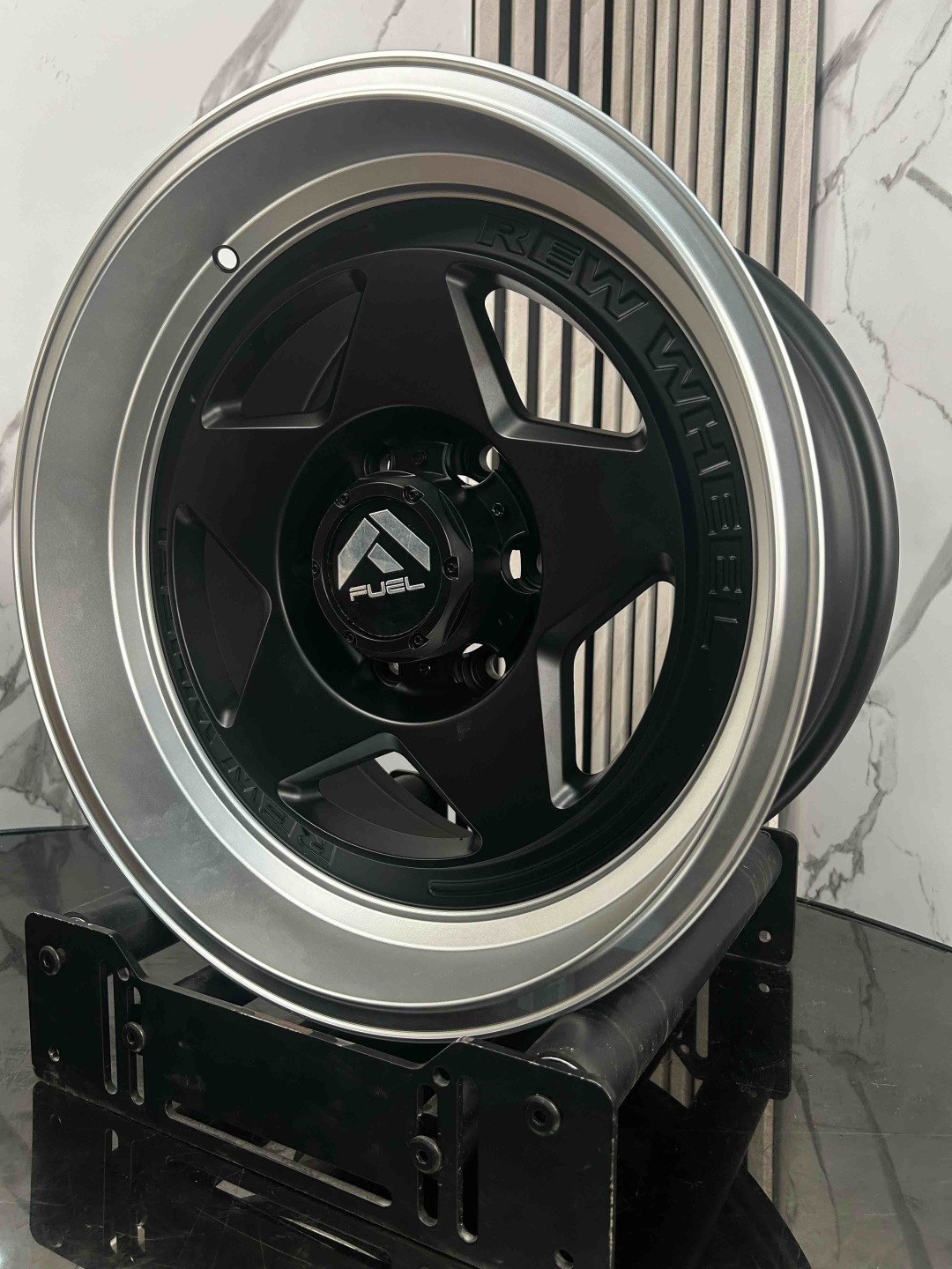 Top Grade EXPFBX4 9x17/6x139.7 D110.1 ET0 4 диска серебристый, черный