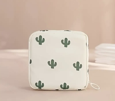 Косметичка полиэстер белый 12X12 см