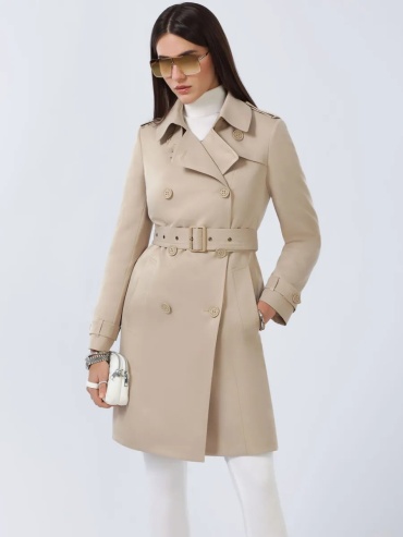 Тренчкот светло-бежевый