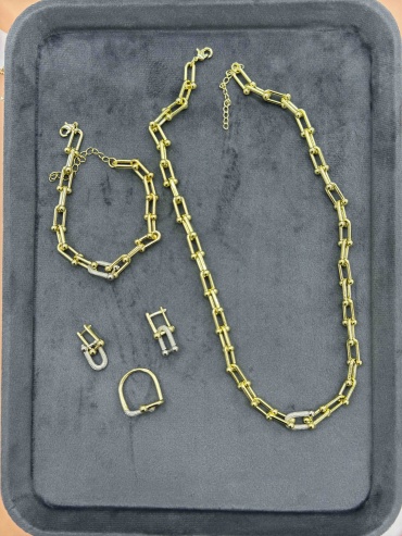 Fallon Jewelry бижутерный сплав, без вставок