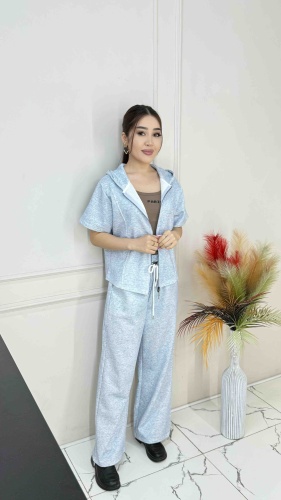 Костюм повседневный Swan fashion голубой