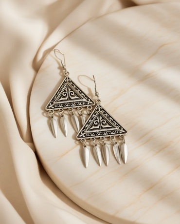Серьги PERFECT SHOP бижутерный сплав, без вставок