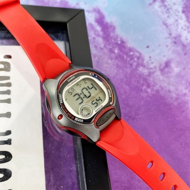 Кварцевые CASIO LW-200-4AVDF полимерный пластик