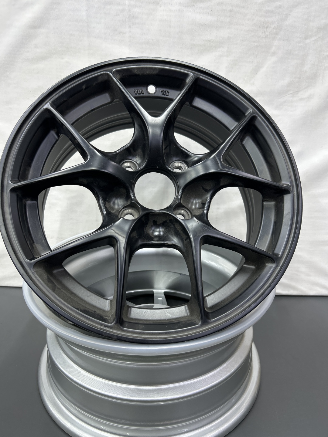 LKN Lkn2 5.5x14/4x100 D73.1 ET35 4 диска черный
