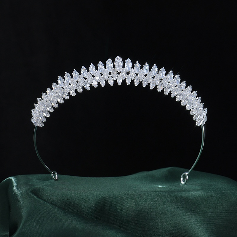 Диадема Fashion Jewelry M белый