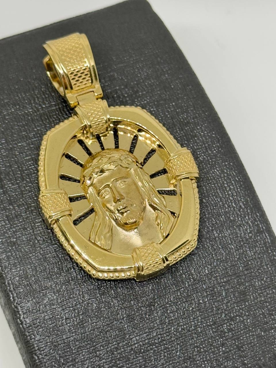 Подвеска SAR JEWELRY Aro_E1_9278 вес 25.8 г золото, без вставок
